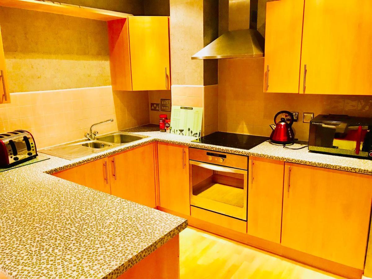 Glasgow Central Station Skyline Apartment With Parking Room photo
